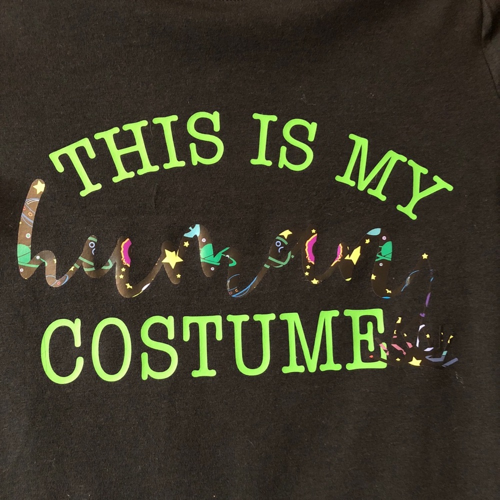 Basic Halloween Tee 👻